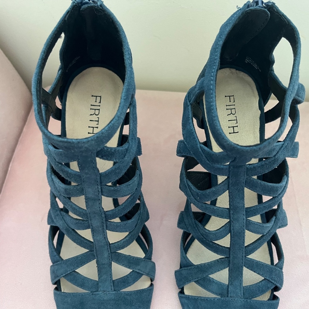Firth heels - Picture 2 of 4